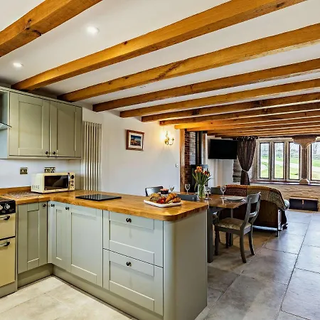 Holiday home 2 Bed In 85894 South Petherwin