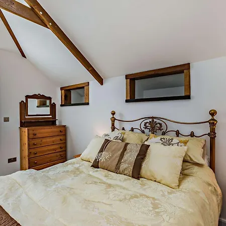 2 Bed In 85894 *